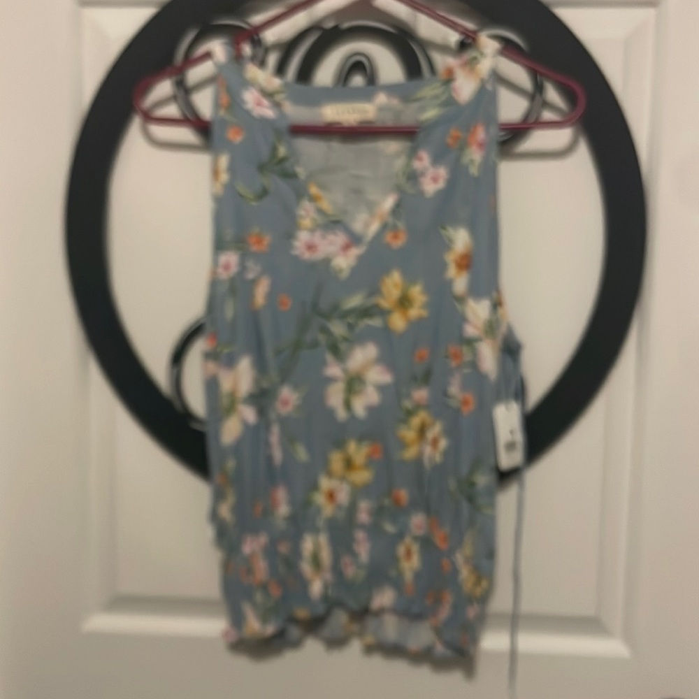 Floral, V-neck, boutique tank top